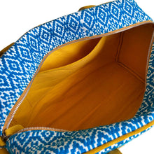 Load image into Gallery viewer, Wildflower Sea You Soon - Weekender Travel Bag for Women