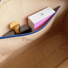 Load image into Gallery viewer, Wildflower Midnight at Magnolia Weekender Travel Bag for Women