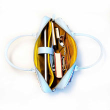 Load image into Gallery viewer, Wildflower Candy Cane Laptop Bag for Women-interior