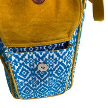 Load image into Gallery viewer, Wildflower Sea You Soon - Weekender Travel Bag for Women