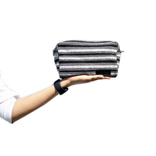 Load image into Gallery viewer, Wildflower Black Beauty Vanity Sling Bag for Women-reference