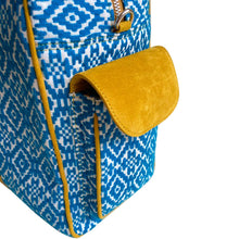 Load image into Gallery viewer, Wildflower Sea You Soon - Weekender Travel Bag for Women