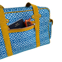 Load image into Gallery viewer, Wildflower Sea You Soon - Weekender Travel Bag for Women