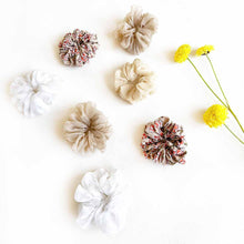 Load image into Gallery viewer, Wildflower Pomela Pitcher Scrunchies - Pack of 7