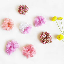 Load image into Gallery viewer, Wildflower Pink Mojo Scrunchies - Pack of 7
