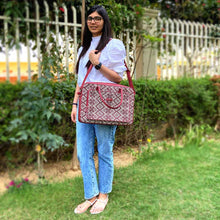 Load image into Gallery viewer, Wildflower Merlot Laptop Bag for Women-with-model2