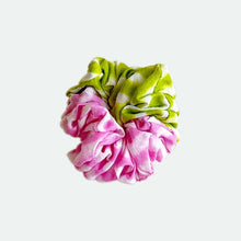 Load image into Gallery viewer, Wildflower Tulip Scrunchies - Pack of 7-4