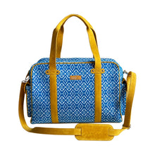 Load image into Gallery viewer, Wildflower Sea You Soon - Weekender Travel Bag for Women