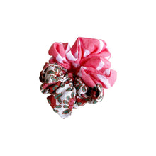 Load image into Gallery viewer, Wildflower™ Maine Pyar Kiya Cotton Scrunchies - Pack of 7-4