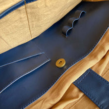 Load image into Gallery viewer, Wildflower At your desk Laptop Tote Bag for Women - Office Tote