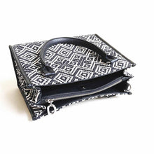 Load image into Gallery viewer, Wildflower Handbag for Women-inner-zip