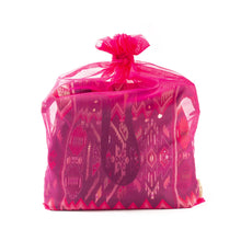 Load image into Gallery viewer, Wildflower Mountain Meadows Weekender Handbag for Women - Wildflower