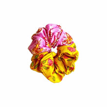 Load image into Gallery viewer, Wildflower Rangeen Phool Scrunchies - pack of 7-6