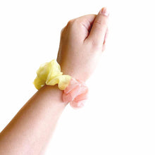 Load image into Gallery viewer, Wildflower Peachy Keen Scrunchies - Pack of 7-2