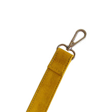 Load image into Gallery viewer, Wildflower Sea You Soon - Weekender Travel Bag for Women