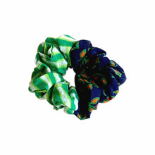 Load image into Gallery viewer, Wildflower Rangeen Phool Scrunchies - pack of 7-7