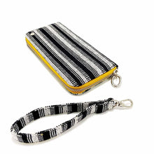 Load image into Gallery viewer, Wildflower Long Wallets for Women - detachable wristlet