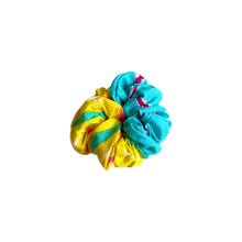 Load image into Gallery viewer, Wildflower™ Dil Deke Dekho Cotton Scrunchies - Pack of 7-7
