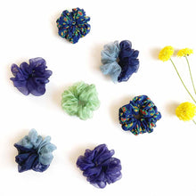 Load image into Gallery viewer, Wildflower Blueberry Scrunchies - Pack of 7
