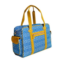 Load image into Gallery viewer, Wildflower Sea You Soon - Weekender Travel Bag for Women
