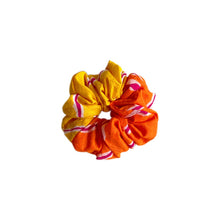 Load image into Gallery viewer, Wildflower™ Dil Deke Dekho Cotton Scrunchies - Pack of 7-4
