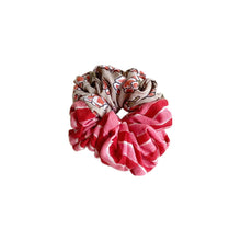 Load image into Gallery viewer, Wildflower™ Maine Pyar Kiya Cotton Scrunchies - Pack of 7-7
